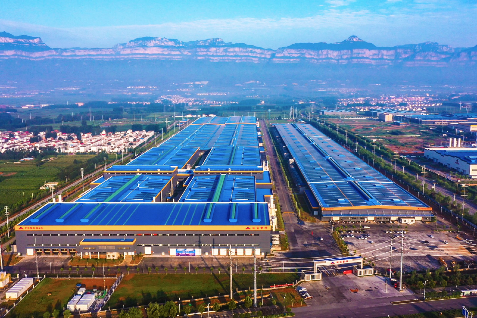 刘胜利到九体育官方网站集团调研指导工作