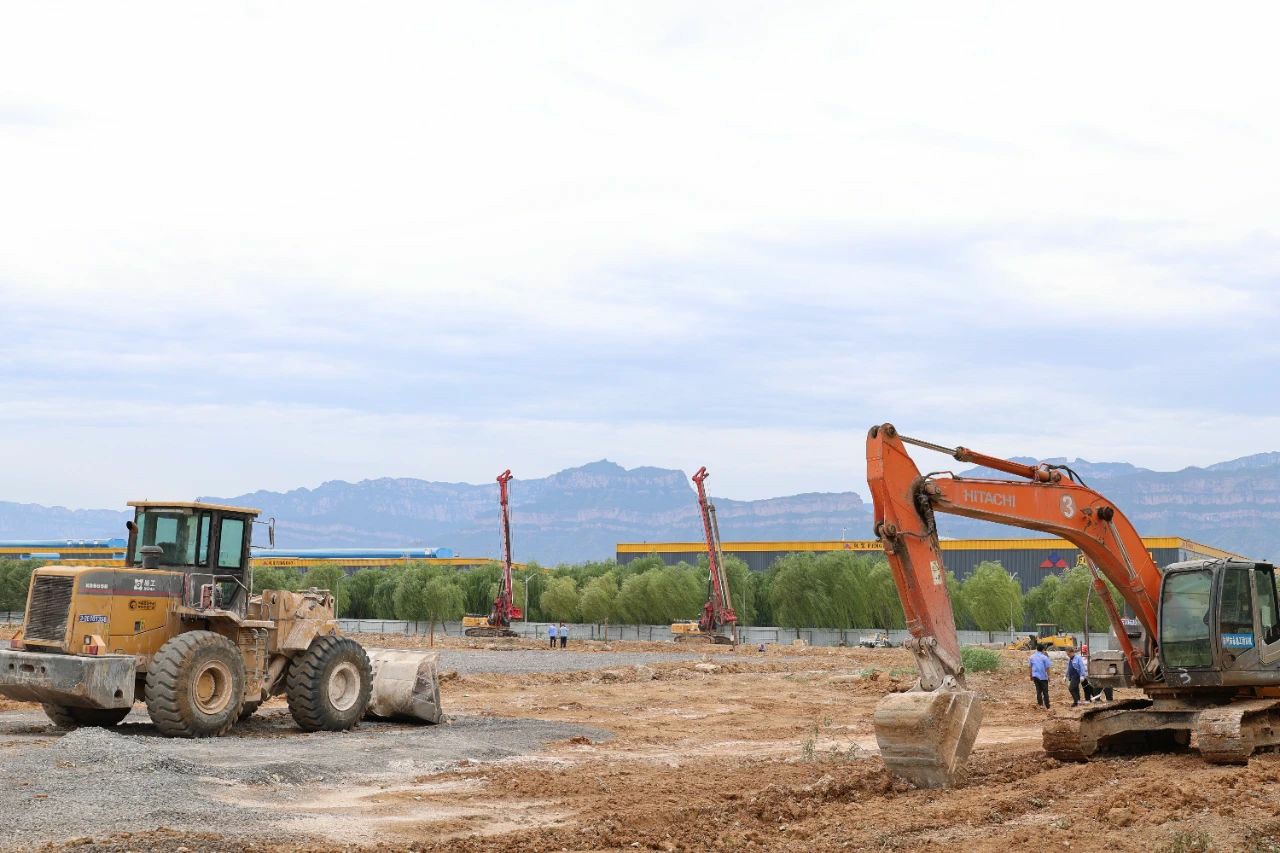 林州市“4+2”工作机制现场办公会在九体育官方网站管业860项目部召开